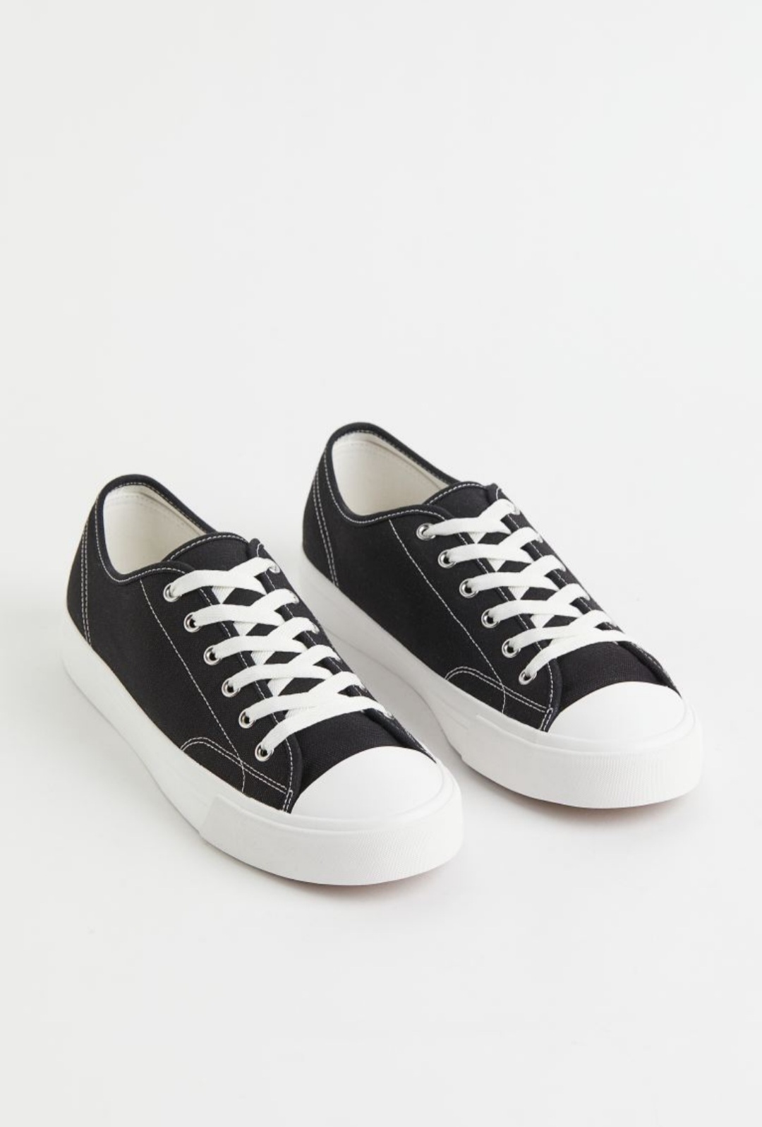 کتونی کانورس مردانه برند H&M