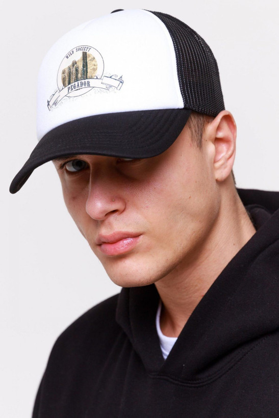 کلاه کپ مدل UTh TRUCKER CAP برند PEGADOR