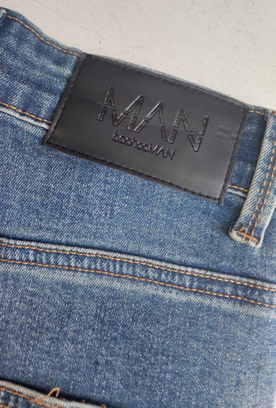 شلوار جین مردانه بایکر زیپدار boohooMAN (آبی سنگشور / اسپرای آن اسکینی)