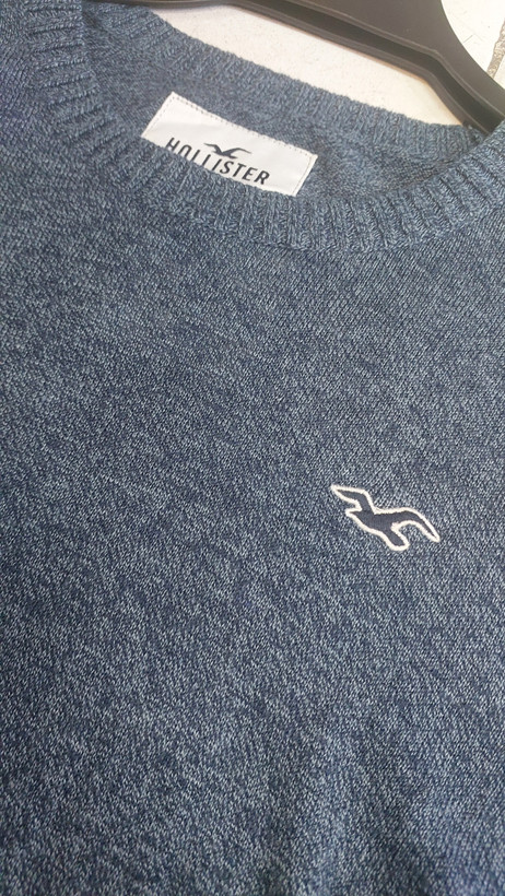 پلیور بافت یقه گرد نازک HOLLISTER سایز XS