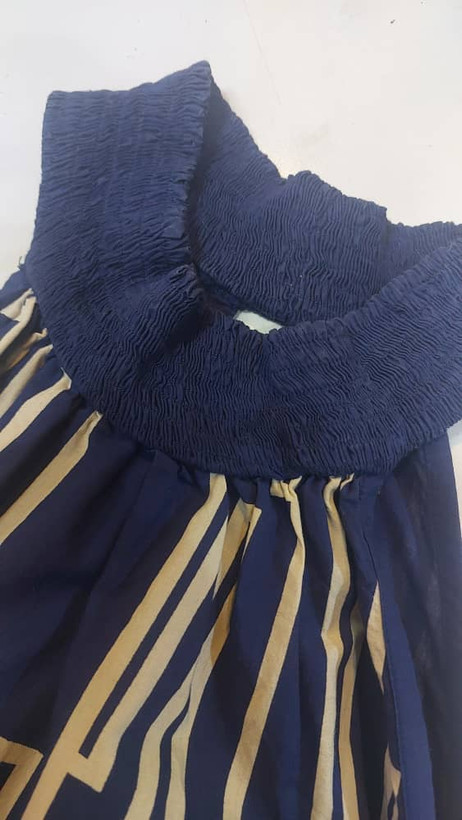شومیز هالترنک ویسکوز وِرو موداVERO MODA رومانی طرح هندسی سایز S